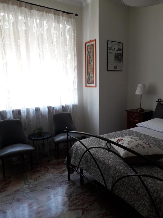 B&B A Spasso Per Torino Exterior photo